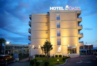 Hotel Oasis - 9