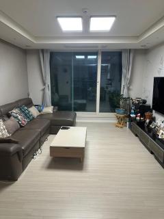 Byeollae Station I-park Suite Apartment 16F - Namyangju - 9