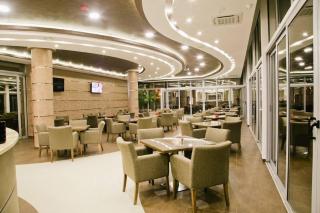 Hotel Oasis - 1