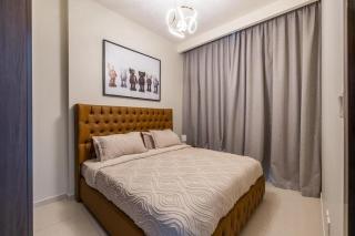stylish 2 bedroom Apt in Business bay Dubai - 2