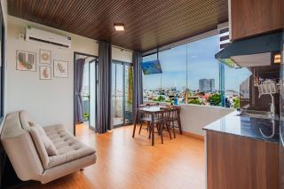 2BR Apartment with a Fabulous Canal View - Ho Chi Minh - 9