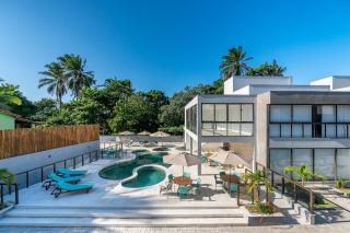 Pé na Areia - 2 Suítes e Jacuzzi em Condomínio de Luxo! - 0