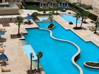 Hurghada Escape Pool and Sea View - 7