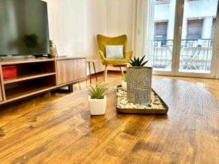 3BD next to National Archaeological Museum - Atenas - 3
