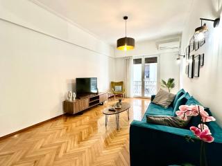 3BD next to National Archaeological Museum - Atenas - 5