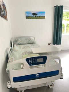 Teach Susie Portnoo Accessible Holiday Home with Assistive Equipment - Portnoo - 5