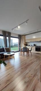 Apartament Zakatek 2 z ogrodkiem i miejscem w garazu podziemnym - Bielsko-Biała - 4