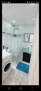 3 pièces bord de mer - 0