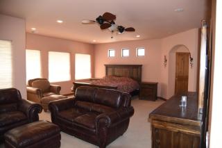 Cliff Dwellers A Spectacular 5 Bedroom Home Just East Of Sand Hollow Reservoir - 5