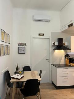 Carrara 23 Navigli Be Like! - Duomo Forum Bocconi - Milan - 9