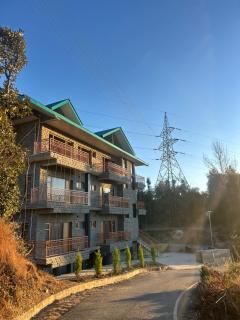 Shalom Hillcrest Inn - 2