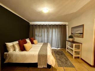 Digi Nomad Apartment - Jeffreysbaai - 9