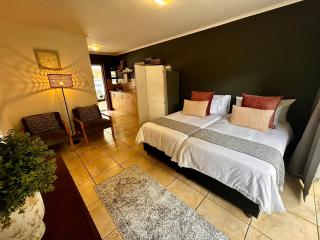 Digi Nomad Apartment - Jeffreysbaai - 0