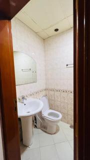 Niche Double Partition Room in Tecom Near Metro - 4