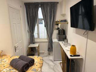 Luxury Studio in Victoria, 7 minutes walk to Victoria Station, Room 2 - Londra - 5