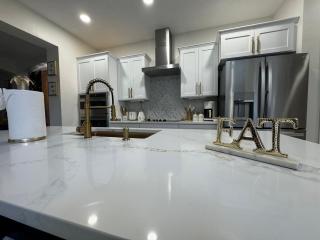 Bloomslake Resort - 3