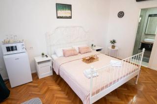 Soba Old Town - Rogoznica - 9