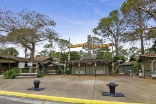 Shores of Panama 1013 - 1 BedroomBunks Sleeps 6, Free Fun! condo - Panama City Beach - 5