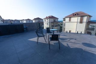 Delmar Suites & Residence - Bakoe - 2