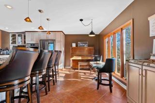Sleeping Giant Stay - Hamden - 4