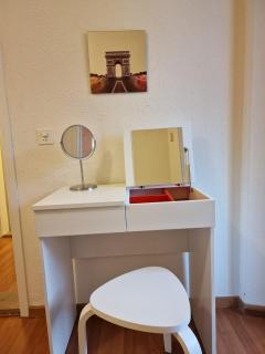 Stadtnahe Zimmer Vermietung ideal für Backpaper und studierende - 4