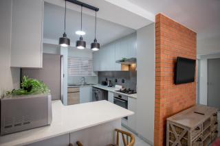 Apartment 37 - 1 On York - George - 8