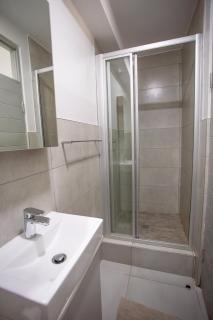 Apartment 37 - 1 On York - George - 2