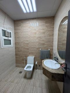 Luxurious 6 Bedroom Villa in Abu Dhabi- Group Getaway - Abu Dhabi - 5