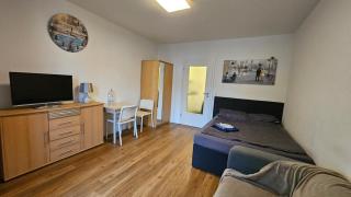 Schönes Apartment mit super Anbindung in guter Lage - Hanôver - 7