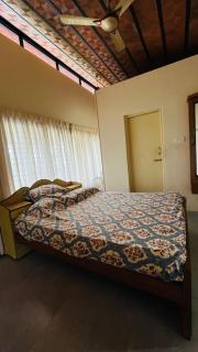 Vini lake view - - 2