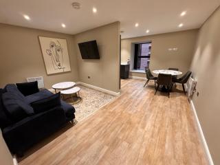 Elite Suite - Leeds - Central Station - 9
