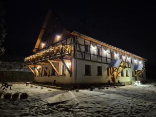 Siedlisko Hortensjowe Wzgórza Szyszkowa 61, 59-820 Leśna - Apartament Janina - Leśna - 9