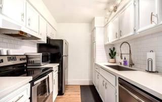 Chic Condo with Parking Spot - Minutes to Old Town! - Scottsdale - 3