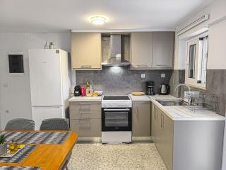 Comfy flat with large terrace, Fiber internet and private parking - Chania - 8