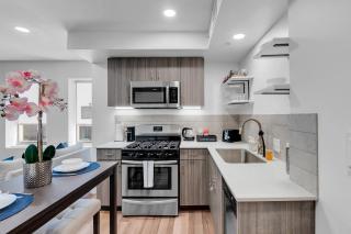 1BR Near BOK Center - Gym, Lounge, Balcony, Pet OK - Tulsa - 6