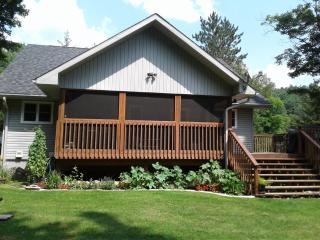 Stone Ridge Chalet Bed n Breakfast - 5