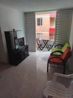 Alojamiento con piscina en la Mesa Cundinamarca - La Mesa - 8