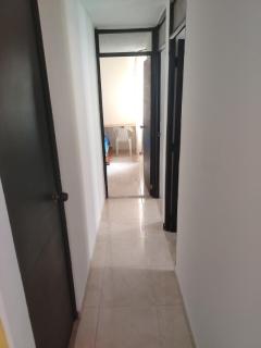 Alojamiento con piscina en la Mesa Cundinamarca - La Mesa - 4