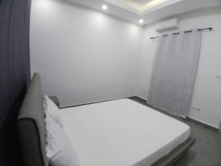 Appartement F4 à Amitié 1 - 4