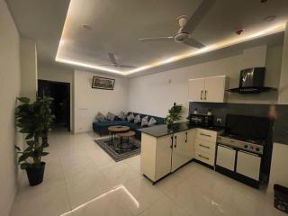 Opal Luxury appartment - Lahore - 9