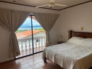 Apartamento equipado, con amplia piscina - 9