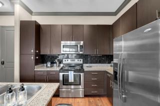 Chic 2BR- Pool,Gym,Pkng,Near BOK Ctr&Arts Dstrct - Tulsa - 8