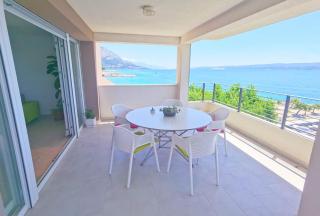 The penthouse apartment, first row by the sea, Beach house Ana - Duće - 0