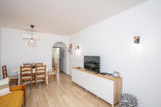 Renovated Algarve Apartments with Pool - 4