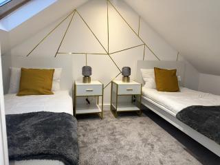 Cozy 2 Bed Home in Ilford- Contractors & Groups Welcome - Londra - 7