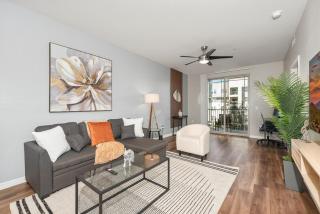 Sleek 2BR-Spring Training! w Pool, Gym&Parking - Tempe - 8