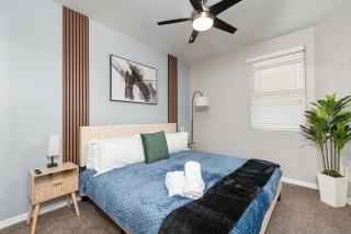 Sleek 2BR-Spring Training! w Pool, Gym&Parking - Tempe - 9