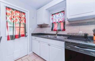 Pet friendly 3 bedroom house - Oklahoma City - 5