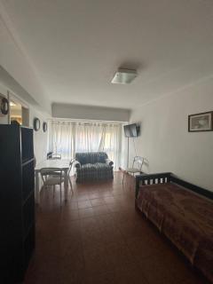 Ambiente céntrico al frente - Mar del Plata - 6
