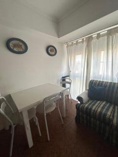 Ambiente céntrico al frente - Mar del Plata - 5